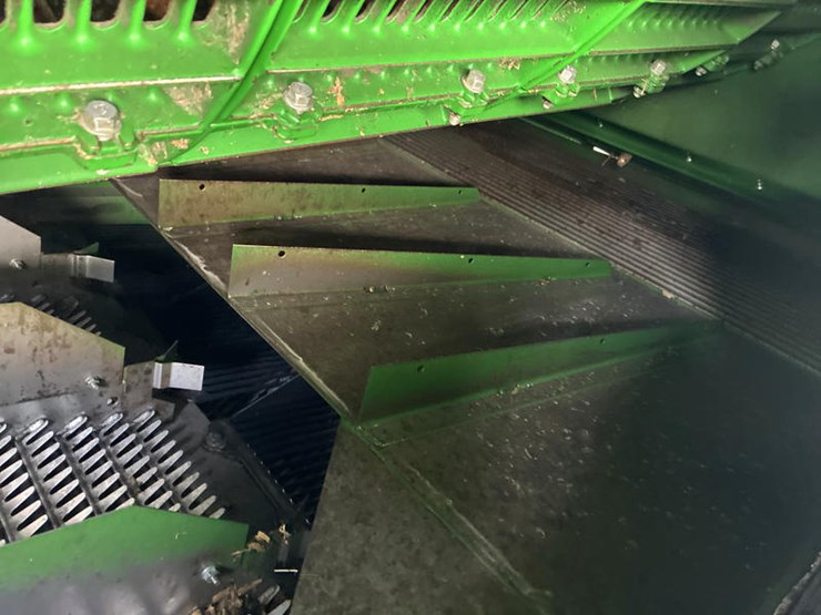 2015-john-deere-s670-image-68