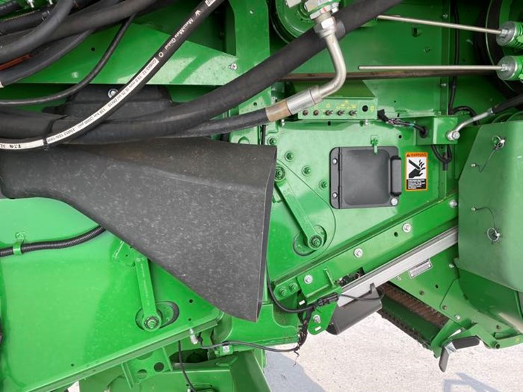 2017-john-deere-s680-image-52