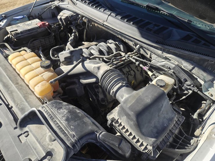 2016-ford-f150-image-30