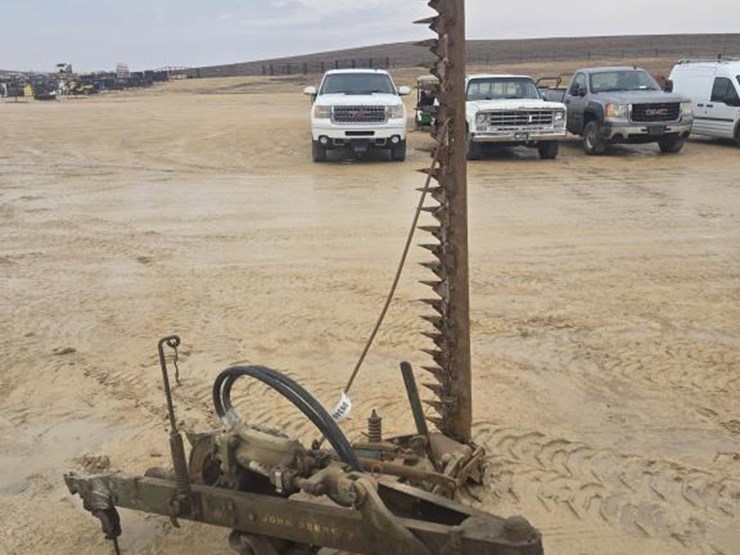 john-deere-8-image-4