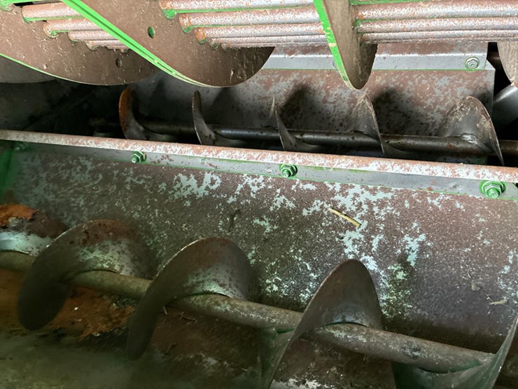 2009-john-deere-9570-sts-image-78