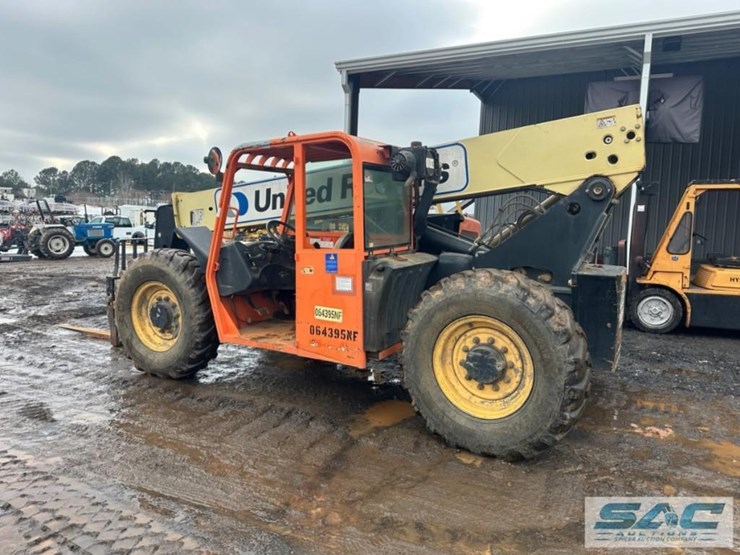 2015-jlg-g6-42a-image-4