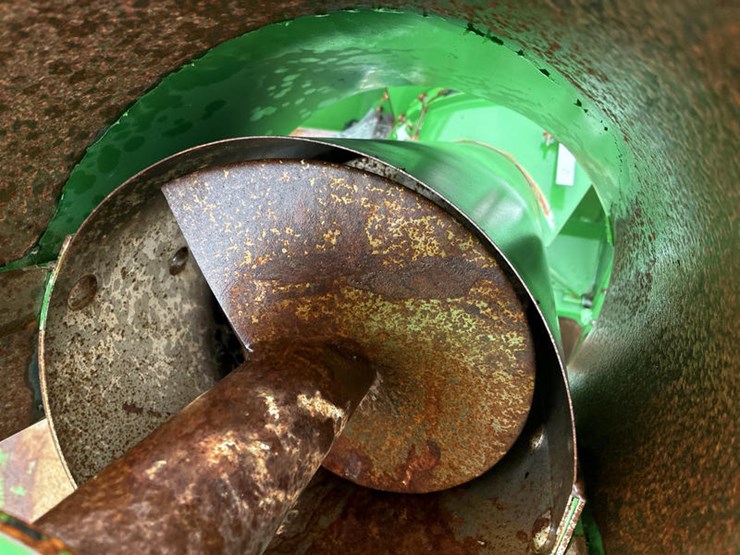 2004-john-deere-9660-sts-image-92