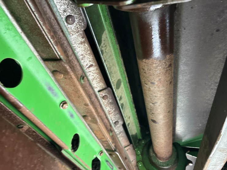 2004-john-deere-9660-sts-image-31