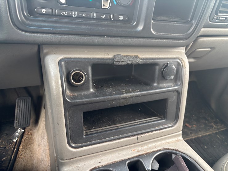 2003-gmc-yukon-image-47