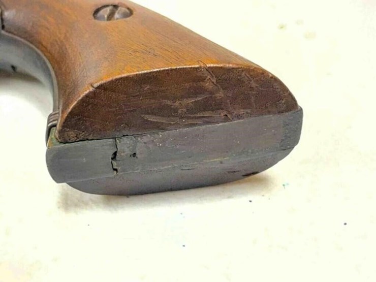 remington's-revolver-image-10