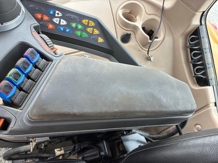 2018-challenger-1042-image-85