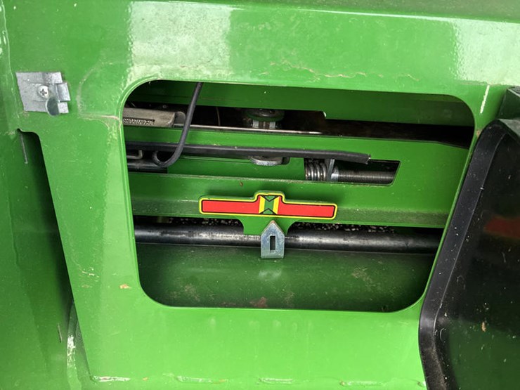 2024-john-deere-rd40f-image-27