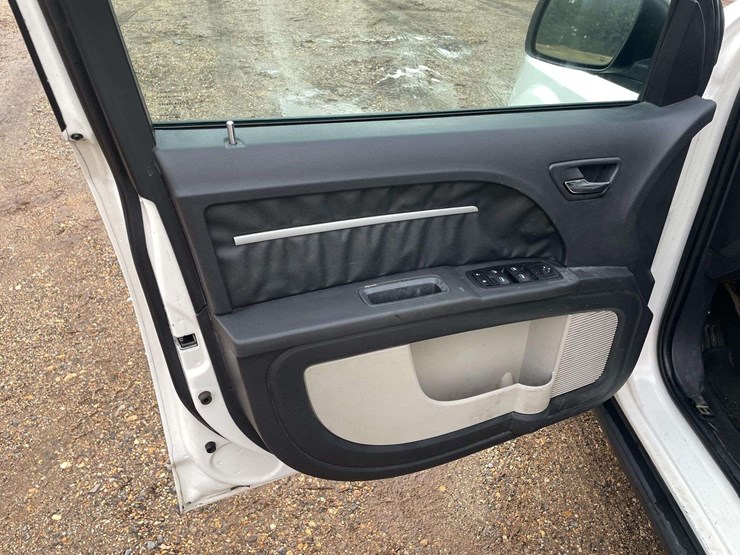 2009-dodge-journey-sxt-image-9