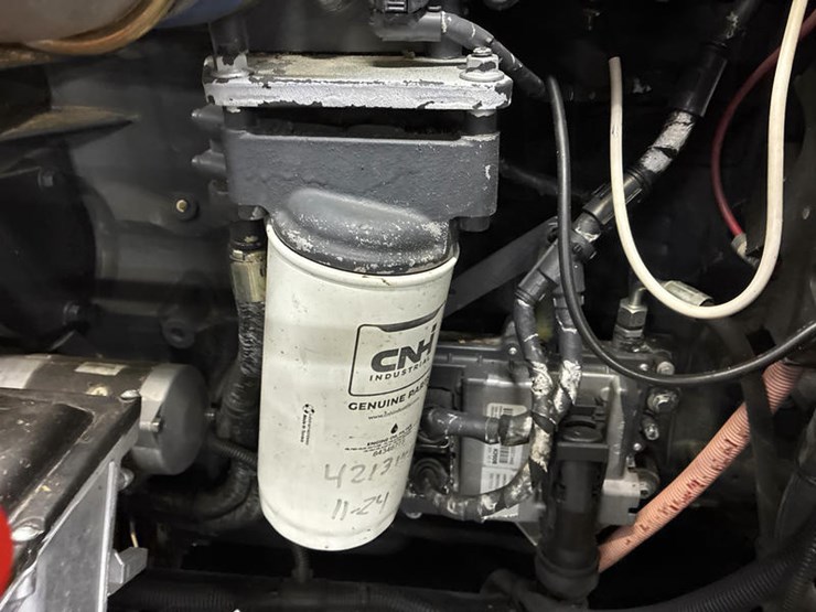 2012-case-ih-7230-image-80