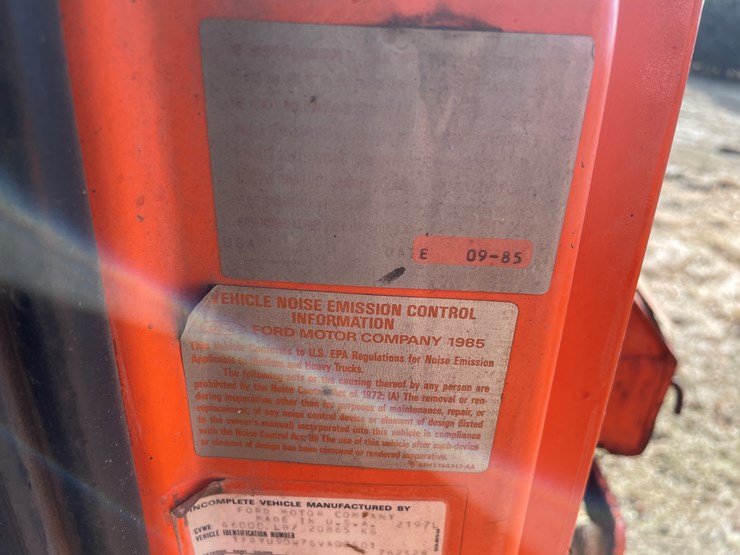 1986-ford-9000-image-33