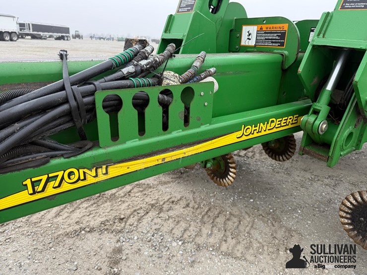 2009-john-deere-1770nt-ccs-image-13