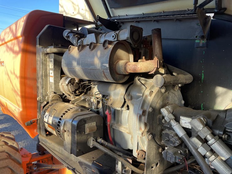 2007-jlg-800s-image-40