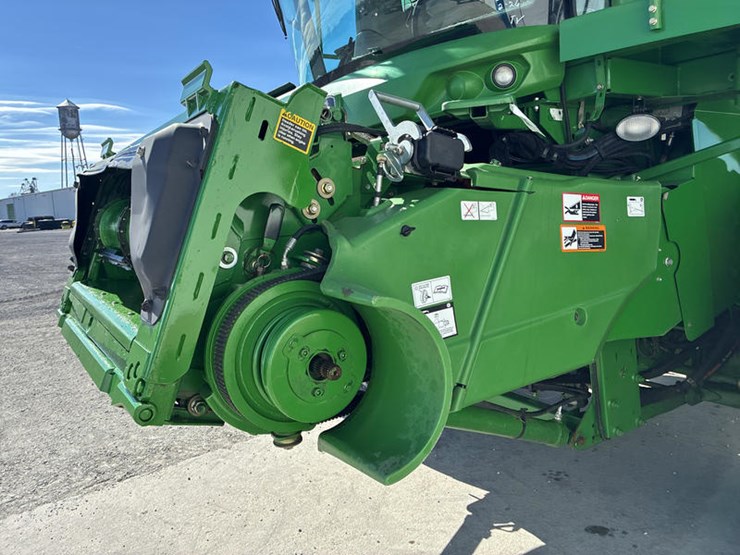 2012-john-deere-s670-image-21