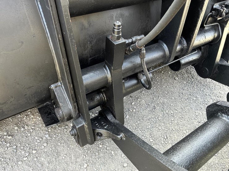 2005-ingersoll-rand-wl350-image-17