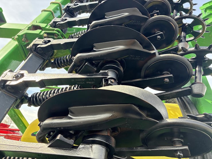 2005-john-deere-1690-image-62