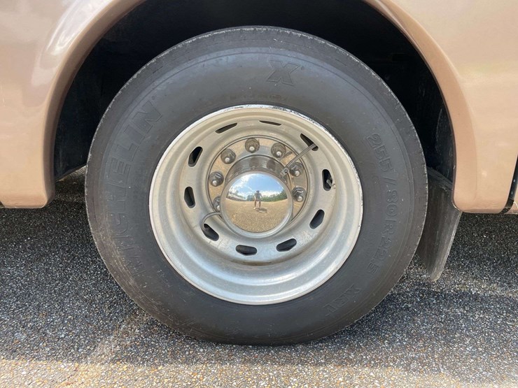 2000-holiday-rambler-"endeavor"-motorhome-(52,465-miles)-image-12