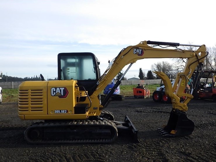 caterpillar-305.5-image-3