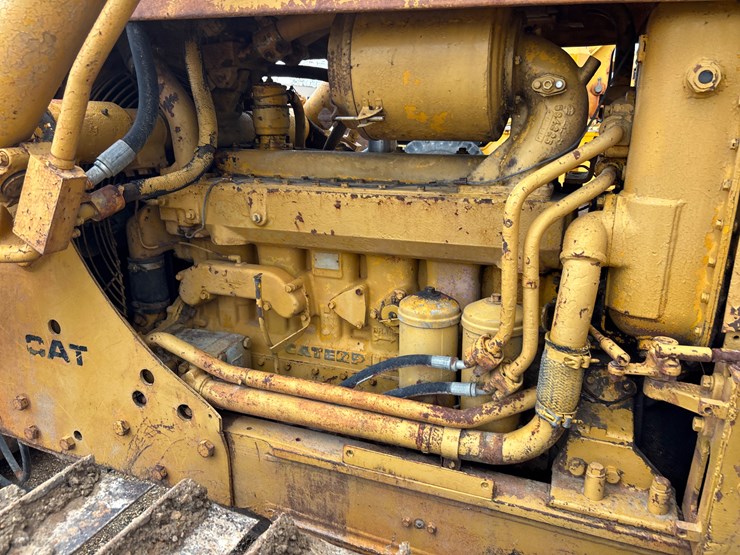 caterpillar-d5b-image-17