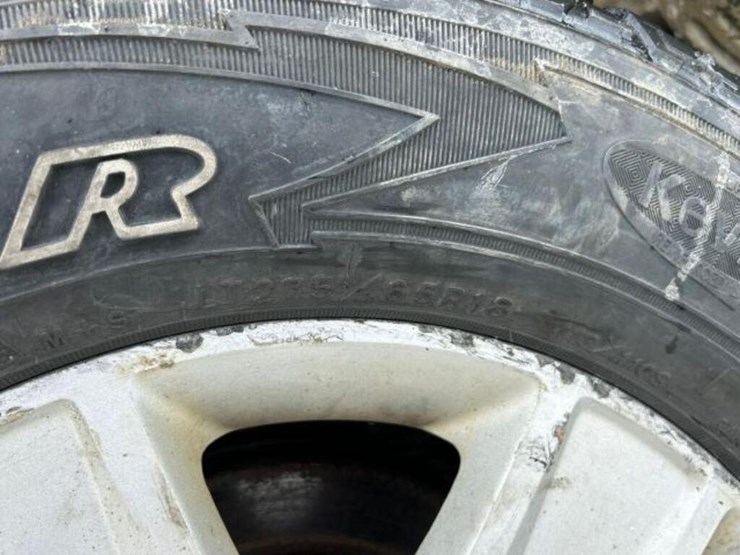 2016-ford-f150-xlt-image-50