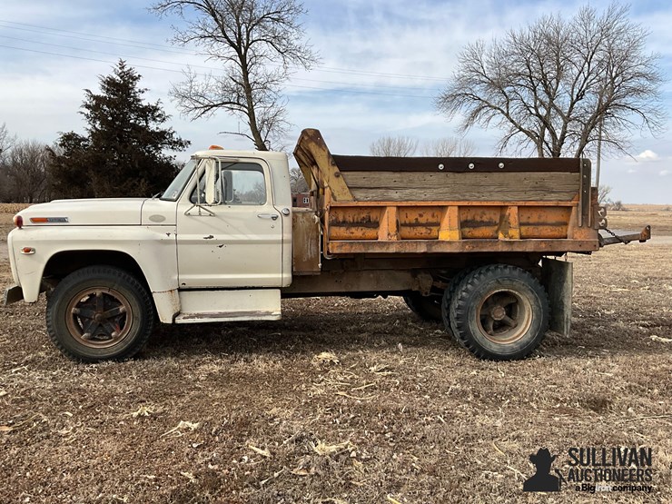 1972-ford-f600-image-8