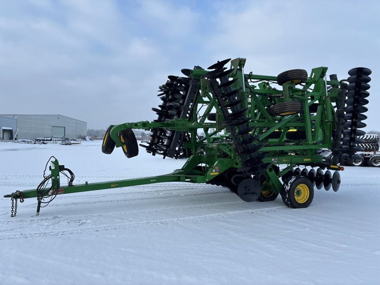 2008-john-deere-637-image-11