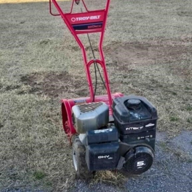 TROY BILT BRONCO