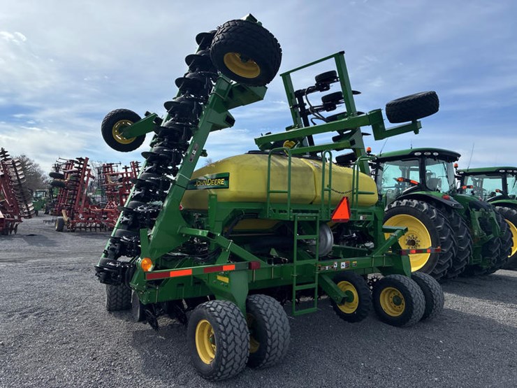 2005-john-deere-1690-image-8