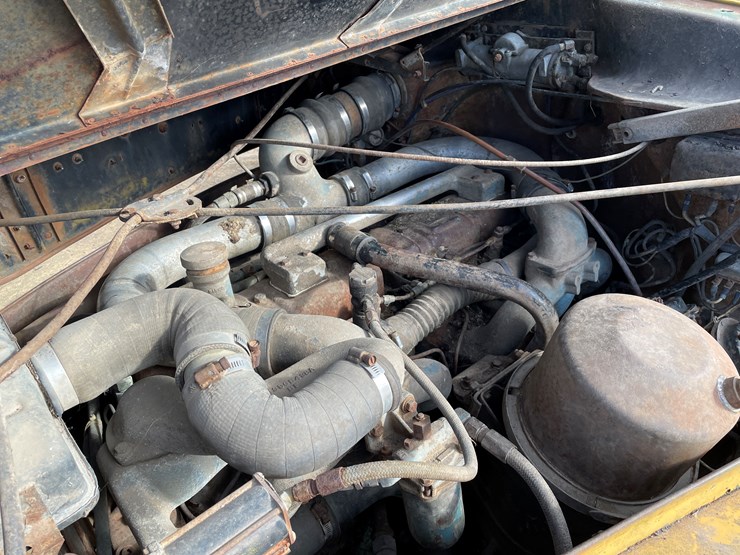 1963-mack-b61-image-30