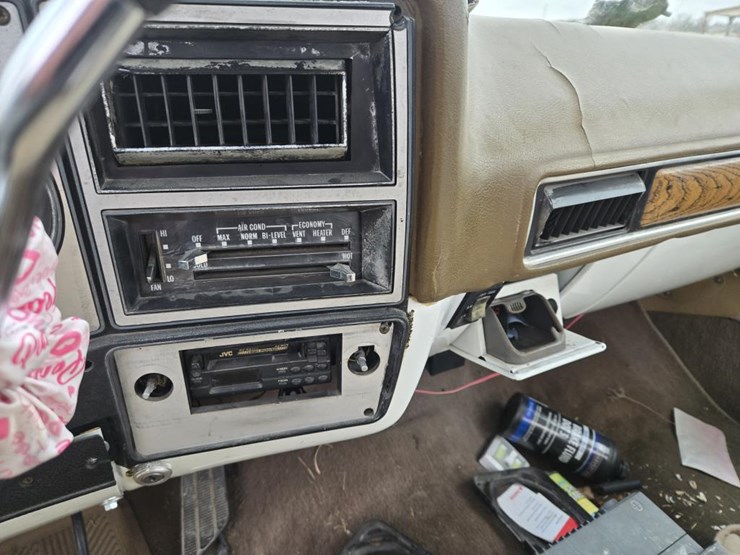 1977-chevrolet-c20-image-11