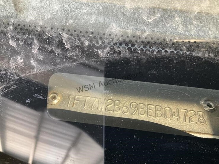 2011-ford-f250-image-15