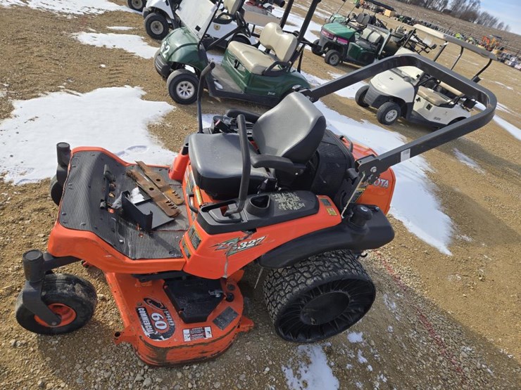 kubota-zg327-image-11