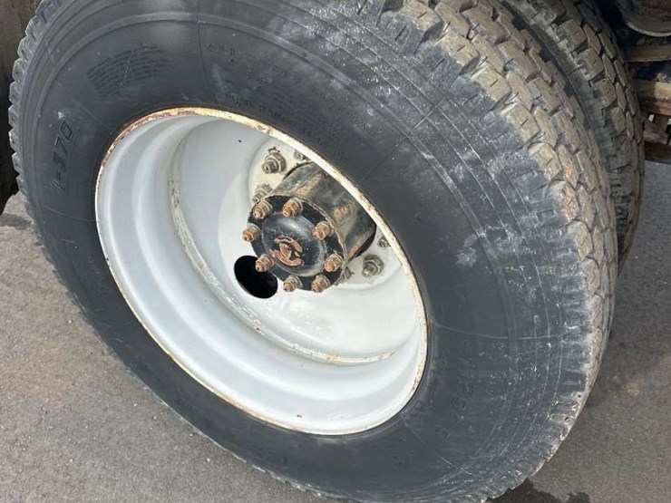 1994-ford-l9000-image-21