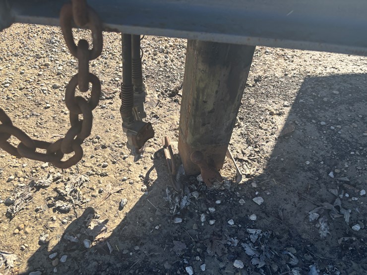 #2320-•-2008-interstate-30'-tri-axle-equipment-trailer-image-29