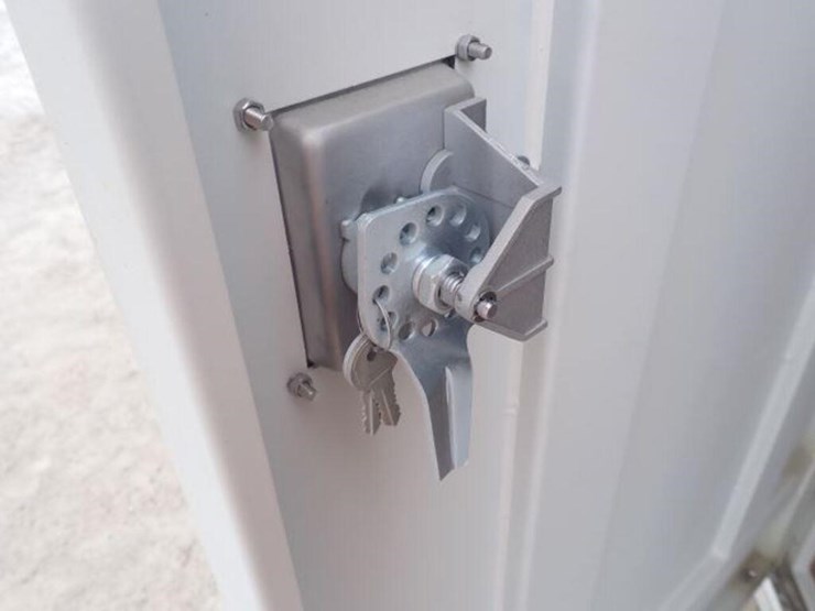 unused-9-ft-shipping-container-image-6