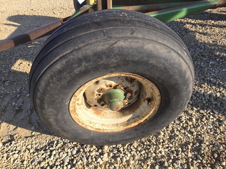 john-deere-1065-image-3