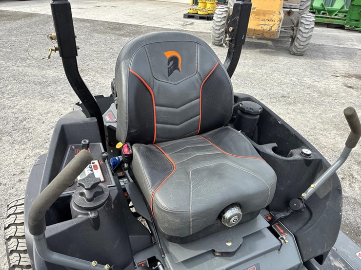 spartan-srt-xd-image-25