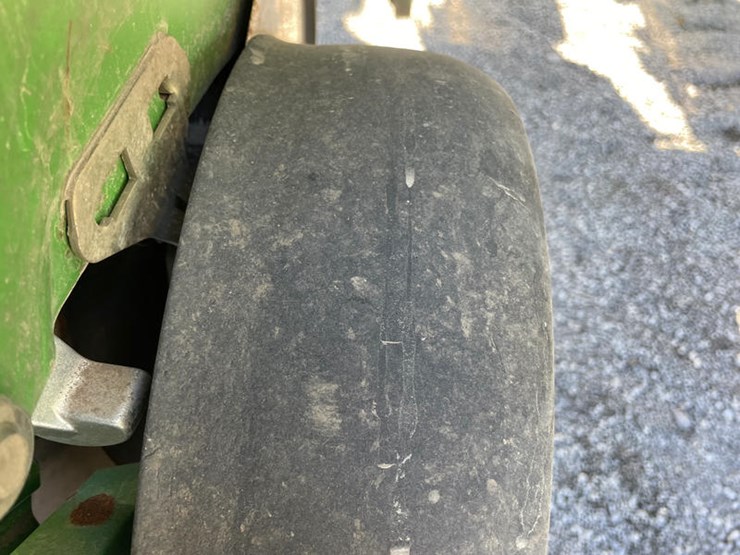 2004-john-deere-db90-image-40