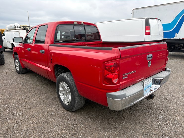 2005-dodge-dakota-slt-image-4