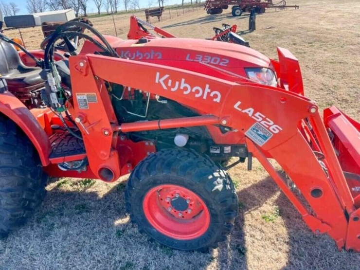 2022-kubota-l3302-image-28
