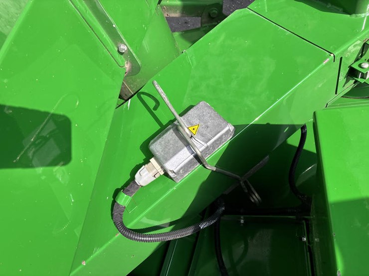 2015-john-deere-s670-image-77