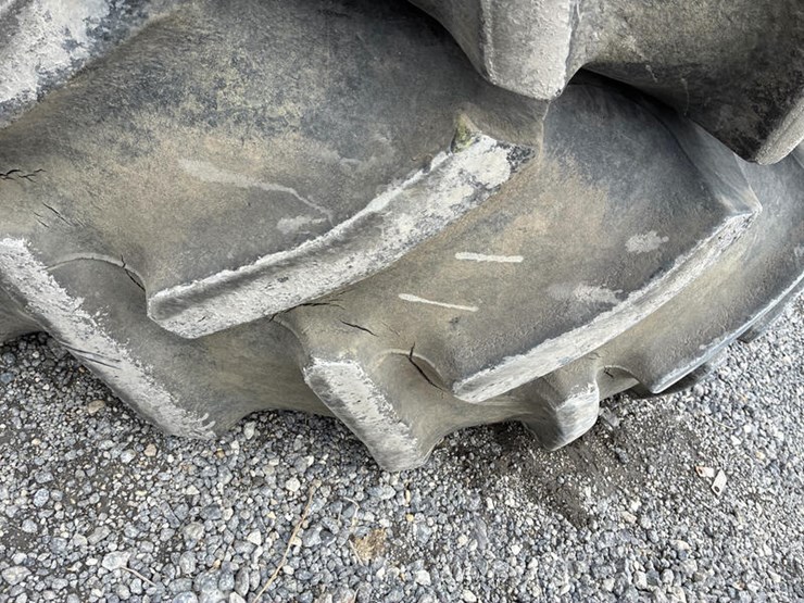 john-deere-10-image-13