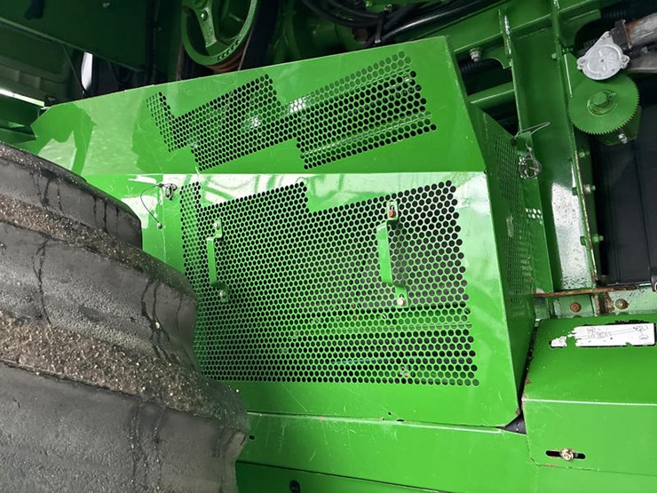 2014-john-deere-s680-image-50