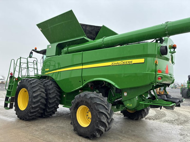 2017-john-deere-s680-image-8
