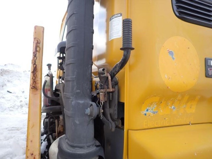 1998-gmc-t4-series-s/a-bucket-truck-1gdp7c1c0wj519-image-48