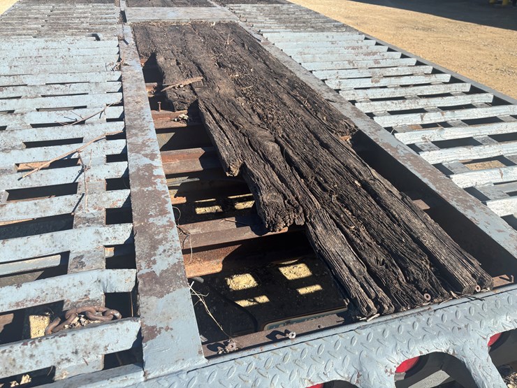 #2320-•-2008-interstate-30'-tri-axle-equipment-trailer-image-41