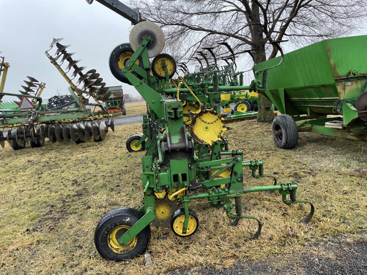 john-deere-85-image-3