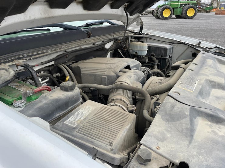 2008-gmc-sierra-2500hd-image-3