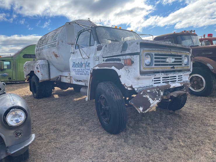 1970-chevrolet-c70-image-3