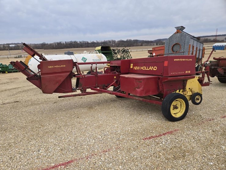 new-holland-315-image-9